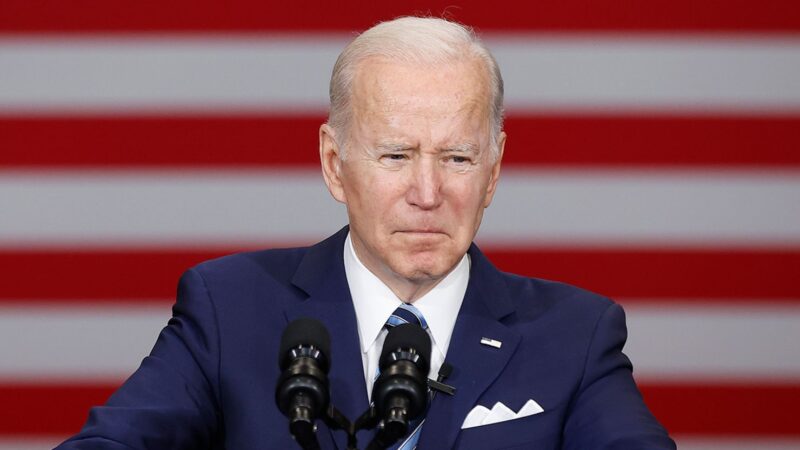 Joe Biden bol v CNN – pozíciu kandidáta nezvláda