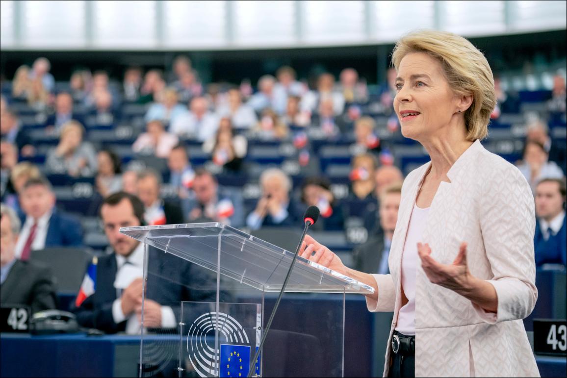 Ursulu von der Leyen zvolili za predsedníčku EK