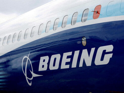 Boeing a zamestnanci sa asi dohodli na mzdovom spore