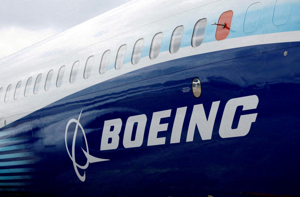 Boeing a zamestnanci sa asi dohodli na mzdovom spore