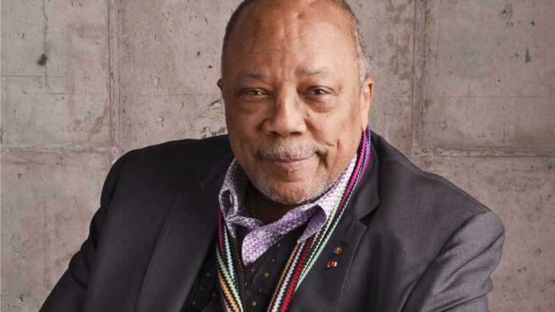 Zomrel Quincy Jones